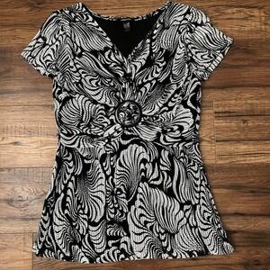 Y2K Forever 21 Black White Buckle Bold Print Top Fairycore Whimsygoth Indie Boho